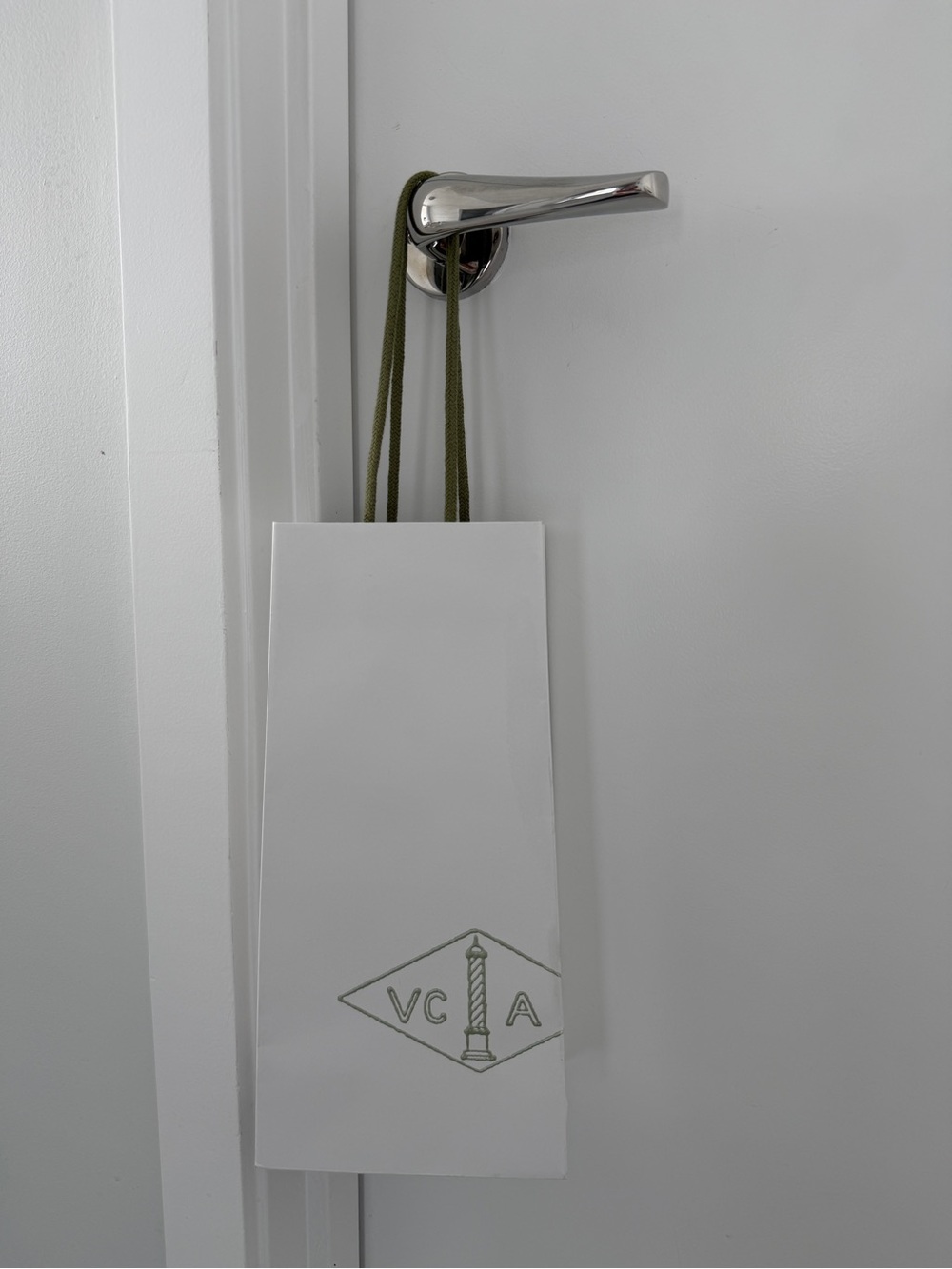Van Cleef & Arpels Classic Shopping Bag